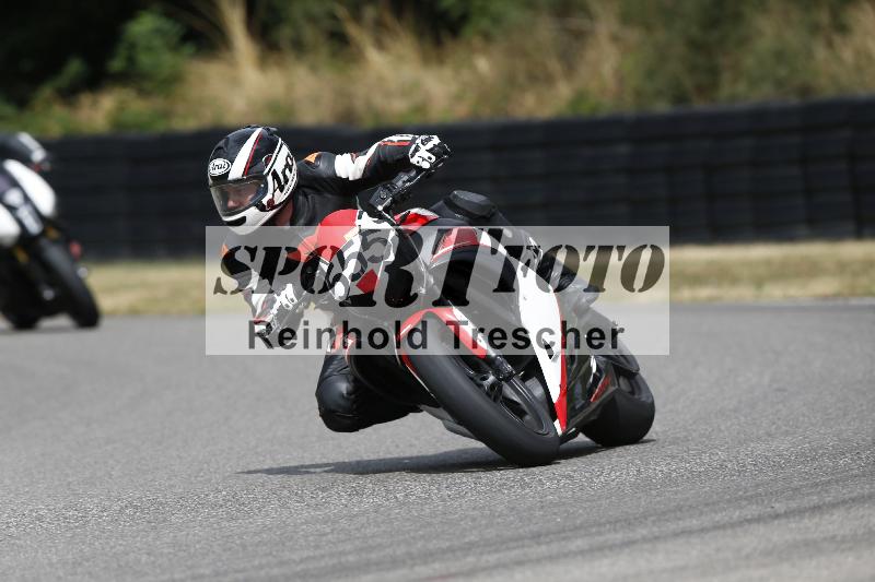 /32 07.07.2025 Plüss Moto Sport ADR/Einsteiger/555